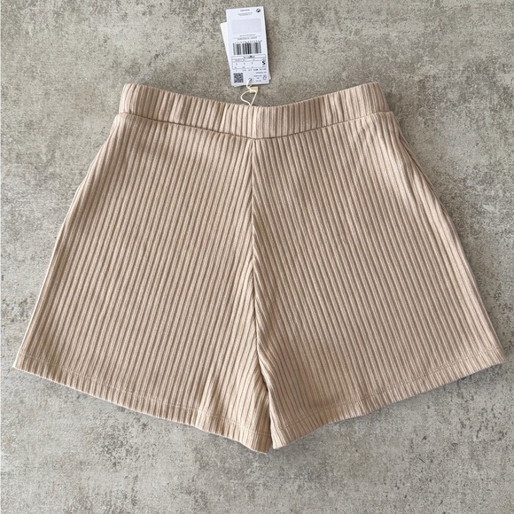 Mango Ribbed knitted Shorts - Picture 2 of 11